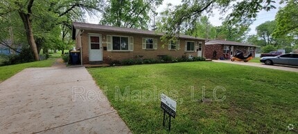 Building Photo - 4006 Esseldale Dr