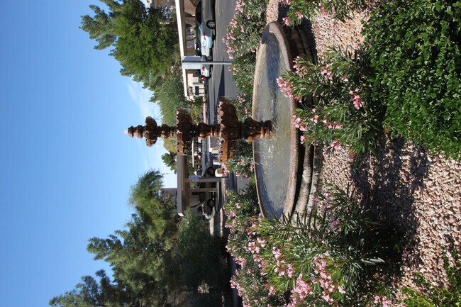 Building Photo - 9775 N 94th Pl