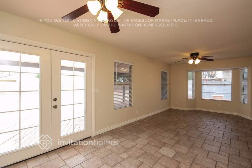 Building Photo - 19662 N 48th Ave