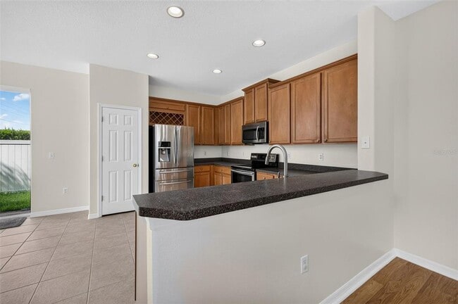 Building Photo - 6585 Marlberry Way