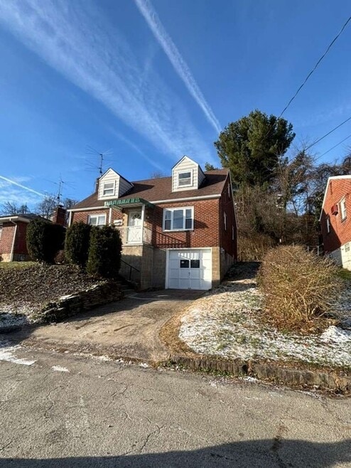 Building Photo - 1221 Graham Ave