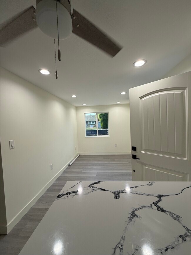 Building Photo - 18633 Community St