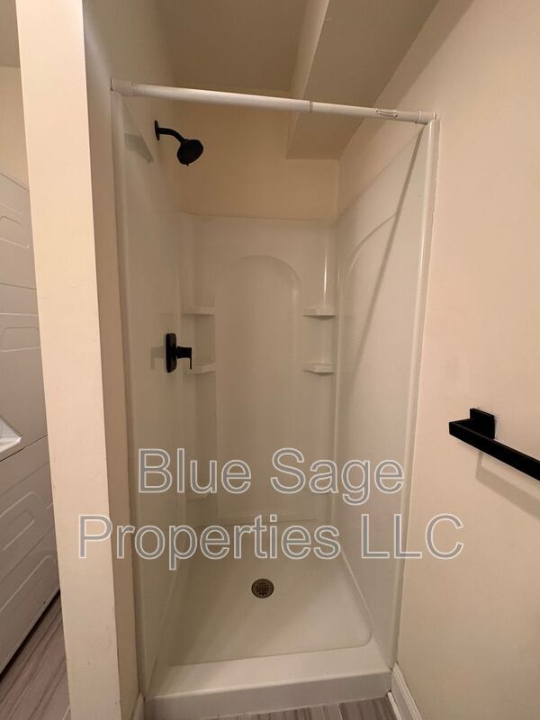 Building Photo - 432 E Baltimore Ave