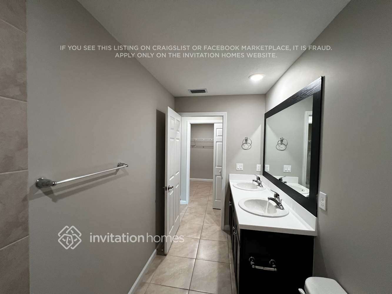 Building Photo - 1659 SW Realty St