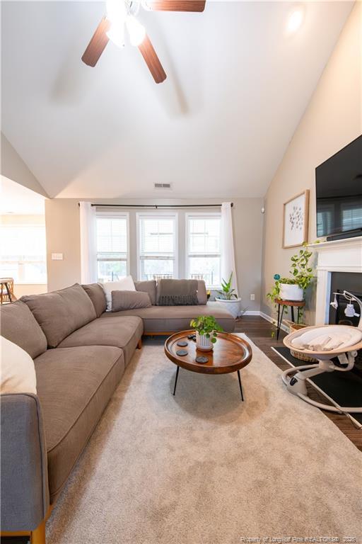 Building Photo - 622 Omaha Dr