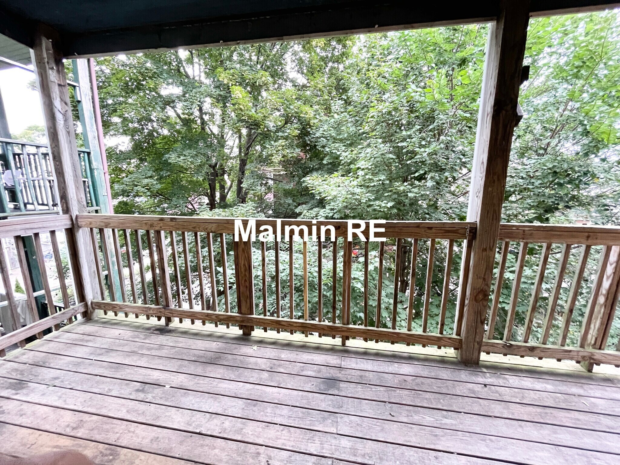 Building Photo - 61 Hillside St