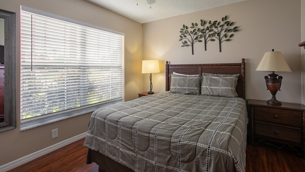 Building Photo - 7802 Laurel Oak Ln