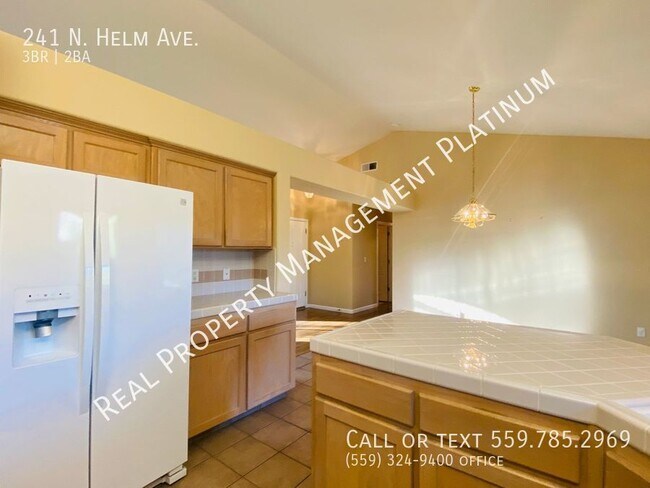 Building Photo - 241 N Helm Ave