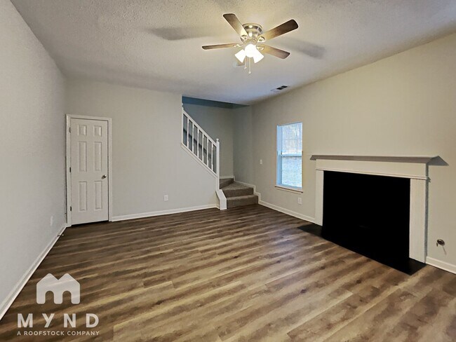 Building Photo - 3493 Riverview Chase Way
