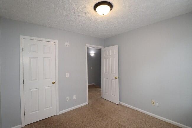Building Photo - 201 Coburn Dr