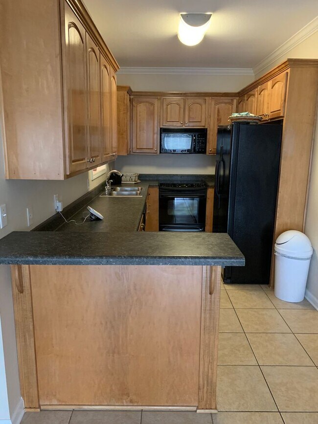 Building Photo - COTTON CREEK -