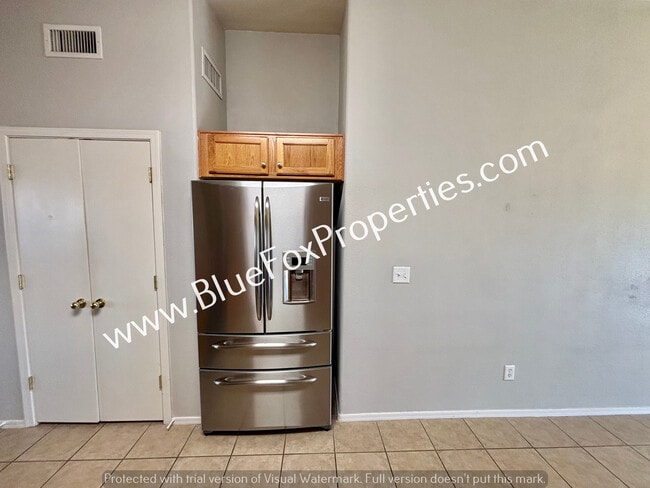 Building Photo - 9495 N Winter Wren Ave