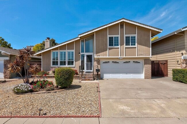 Primary Photo - 1475 Fry Ln