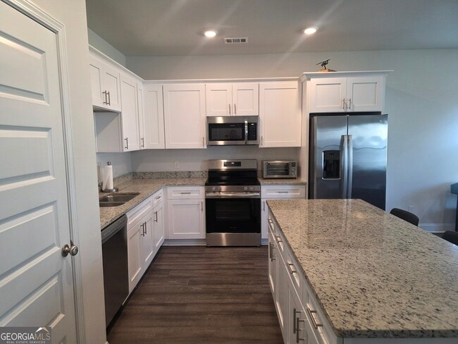Building Photo - 541 Gov Treutlen Cir