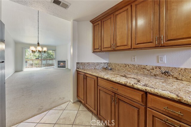 Building Photo - 14 Abrigo