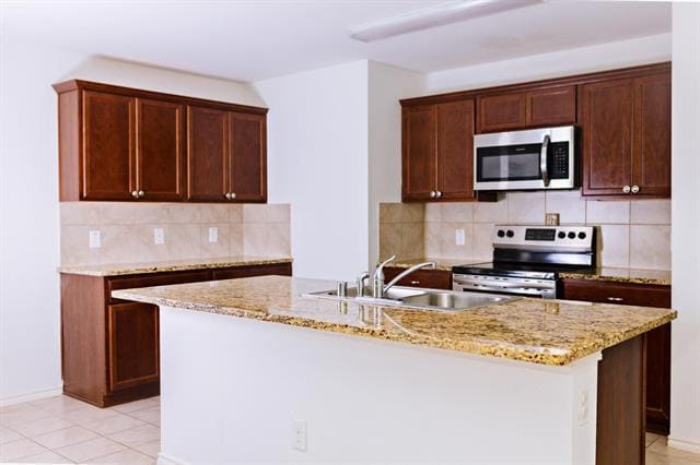 Building Photo - 1037 Sewell Dr