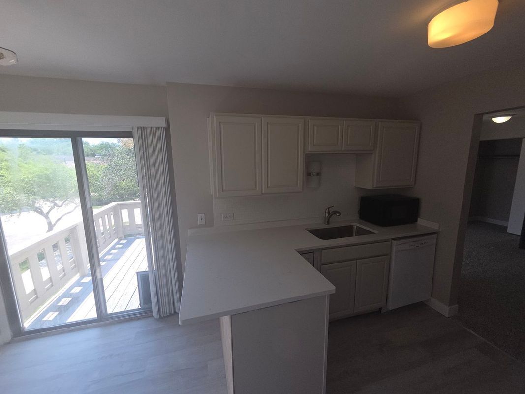 Building Photo - 299 Pembridge Ln
