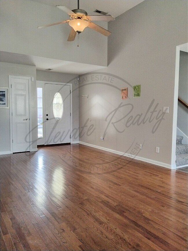 Building Photo - ON SPECIAL! THIS PROPERTY HAS A 1/2 OFF TH...