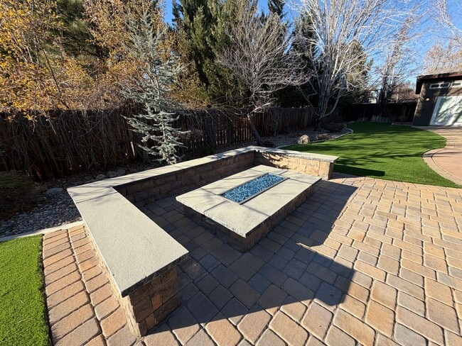 Building Photo - 1199 Manzanita Ln