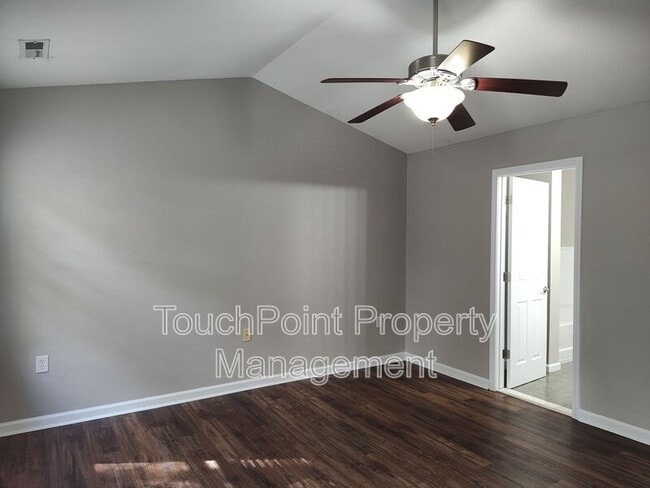 Building Photo - 467 Doughton Ln