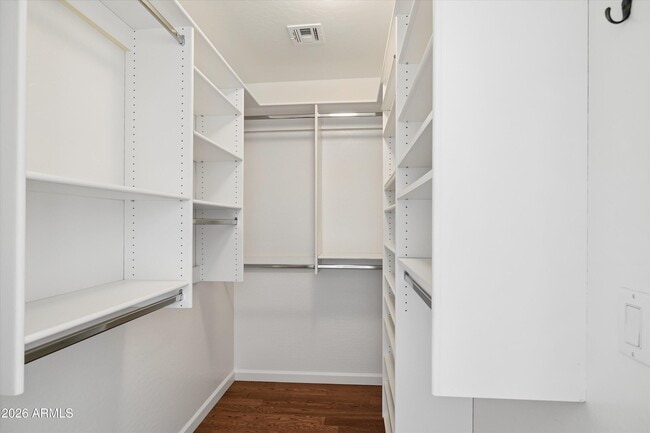 Building Photo - 4719 E Amber Sun Dr
