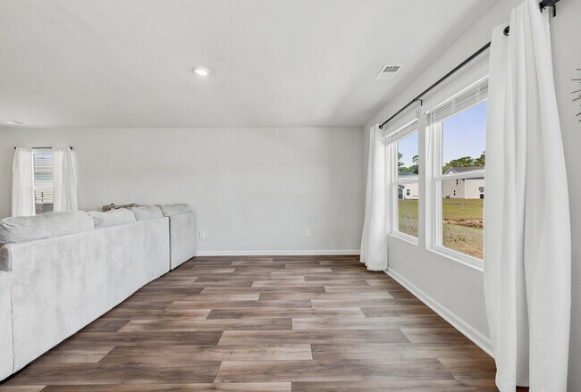Building Photo - 125 Indigo Pl