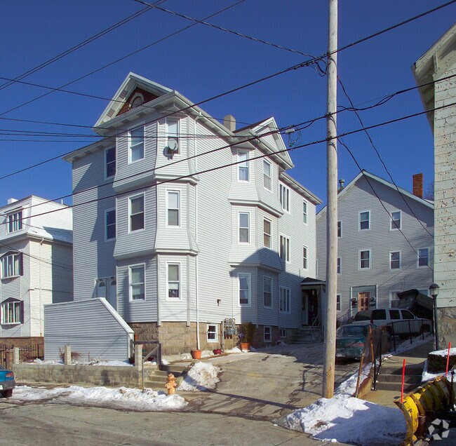 Building Photo - 226-232 Whipple St