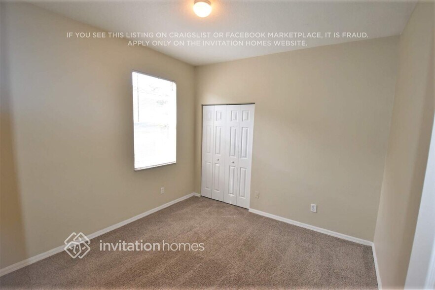 Building Photo - 12908 Lake Ventana Dr