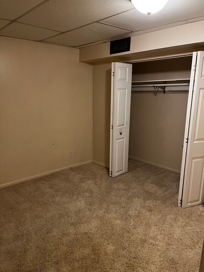 Building Photo - 10247 S 1280 E