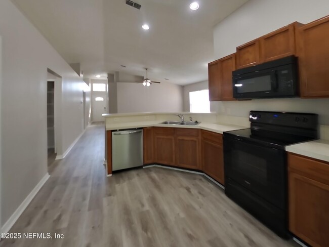 Building Photo - 1532 Irishwood Ct