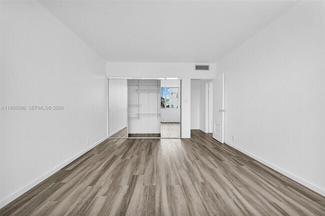 Building Photo - 3301 NE 5th Ave