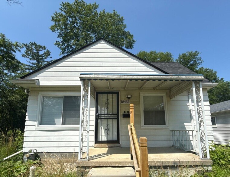 Primary Photo - This beautifully updated 3-bedroom, 1-bath...