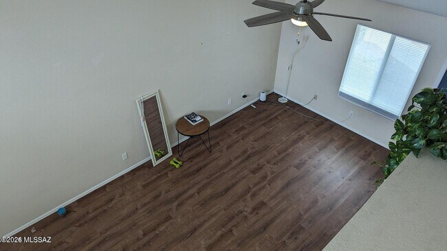 Building Photo - 2717 N Pacific Dr