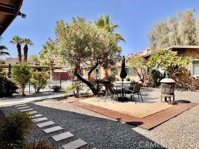 Building Photo - 74402 Abronia Trail