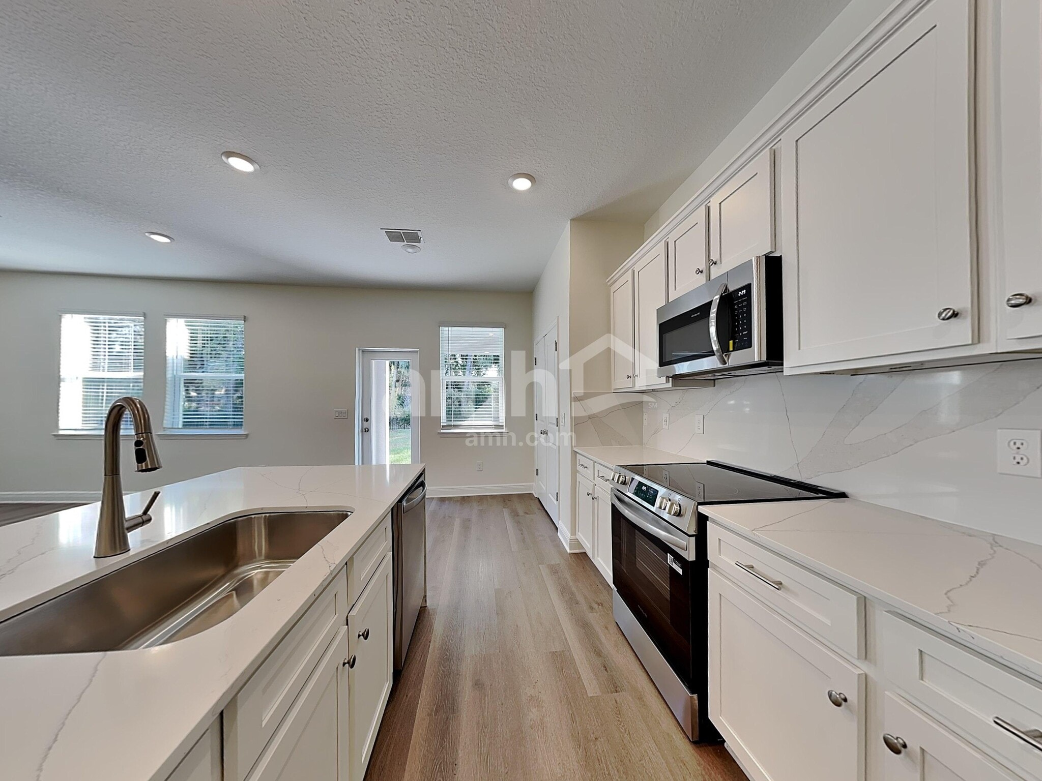 Building Photo - 4855 Rio Grande Cv