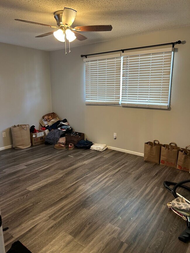 Building Photo - PRE LEASE NOW FOR August 1st!