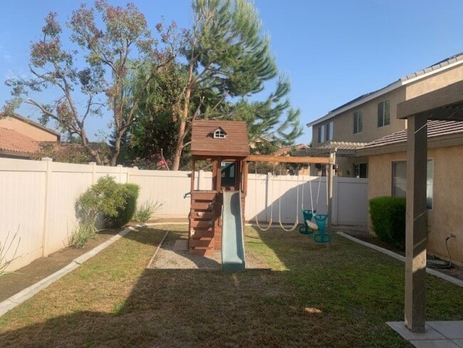 Building Photo - 113 Cedmont Dr