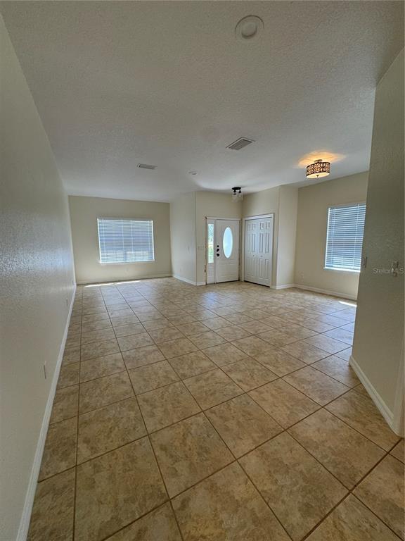 Building Photo - 10817 Masters Dr