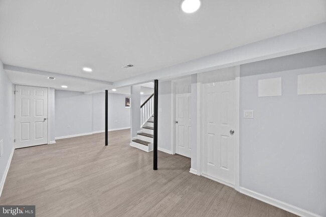 Building Photo - 8135 Allendale Dr