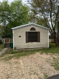 Building Photo - 12619 Lazy Dr