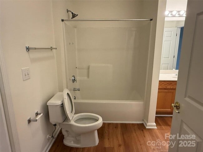 Building Photo - 7167 Somerset Springs Dr