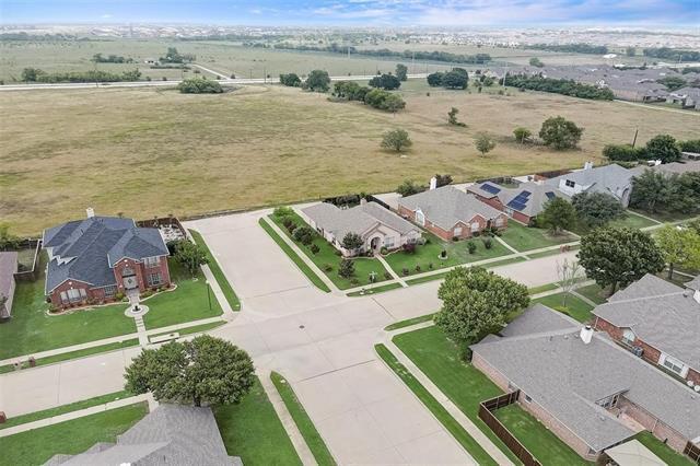 Building Photo - 11808 Woodland Way