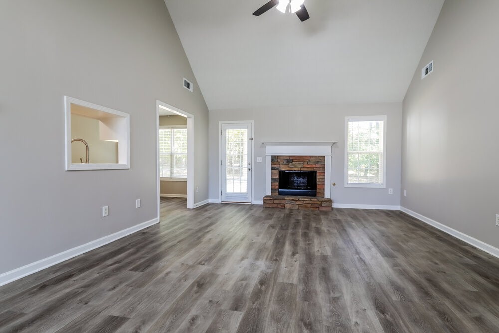 Building Photo - 663 Stonecrest Dr