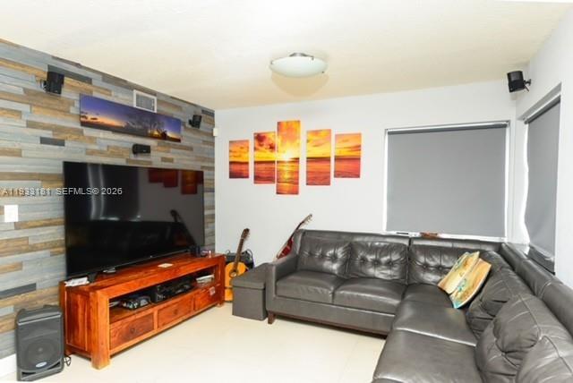 Building Photo - 14471 SW 139th Ave Cir W