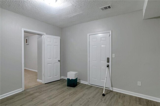 Building Photo - 1602 Ezra Church Dr NW