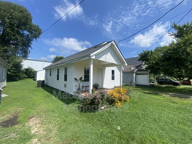 Building Photo - 160 Bend Farm Rd