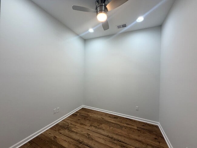 Building Photo - Beautiful Designed Two Bedroom Home in Margaritaville