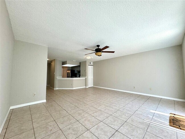 Building Photo - 4943 Walden Cir