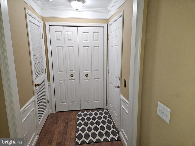 Building Photo - 21845 Baldwin Square