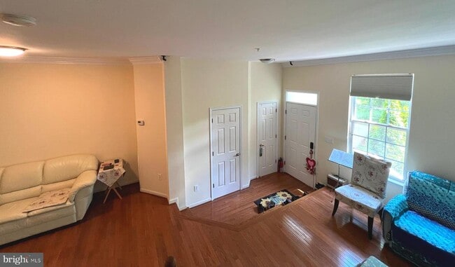 Building Photo - 6030 Helmsman Way